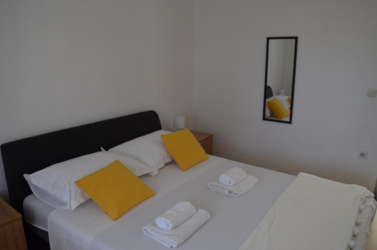 Apartment Ana Kaštel Sućurac Esterno foto